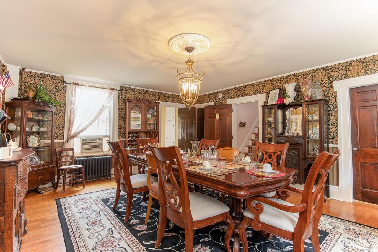 Van Winkle Inn Greenville Ruang foto