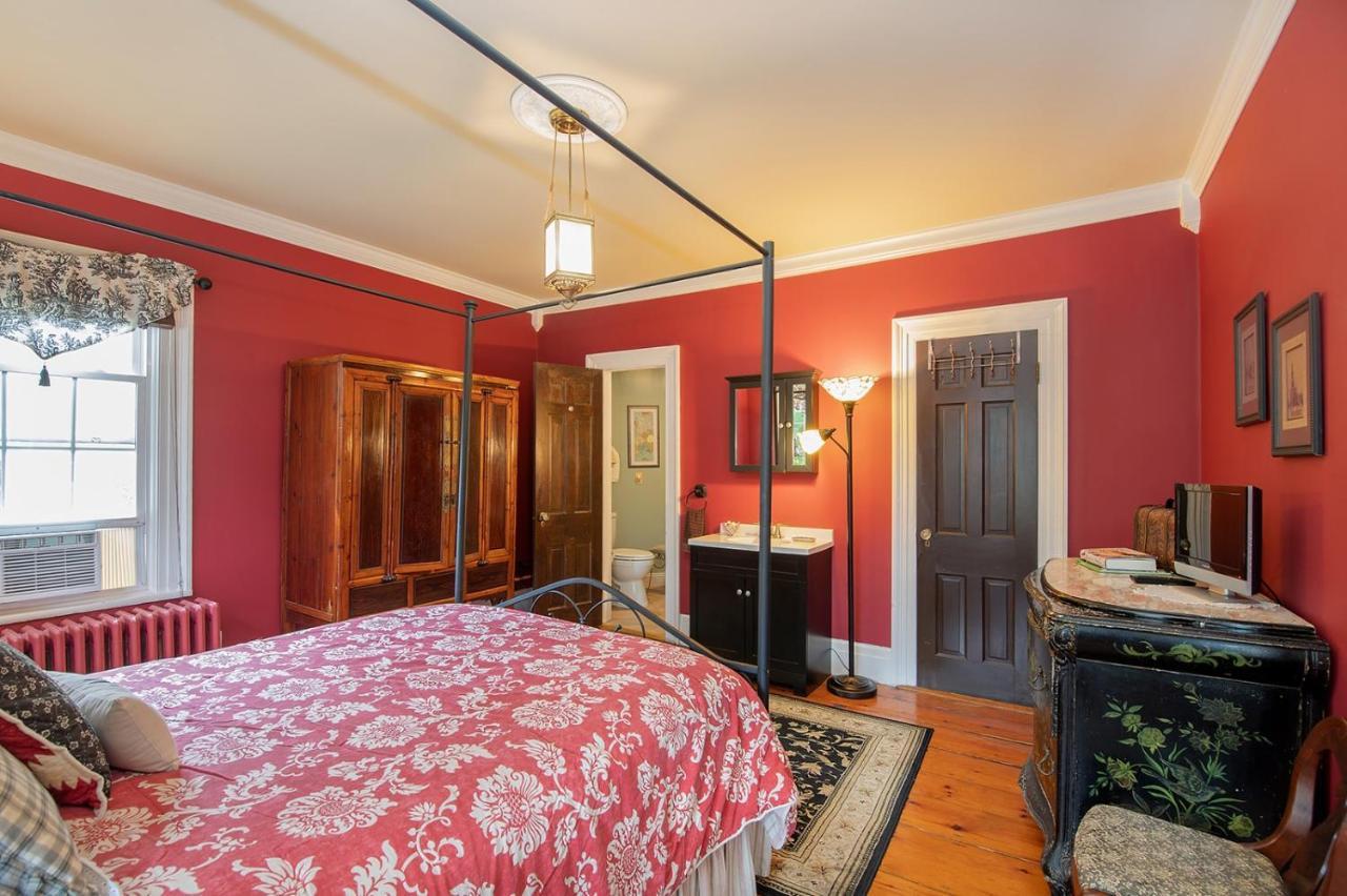 Van Winkle Inn Greenville Bagian luar foto