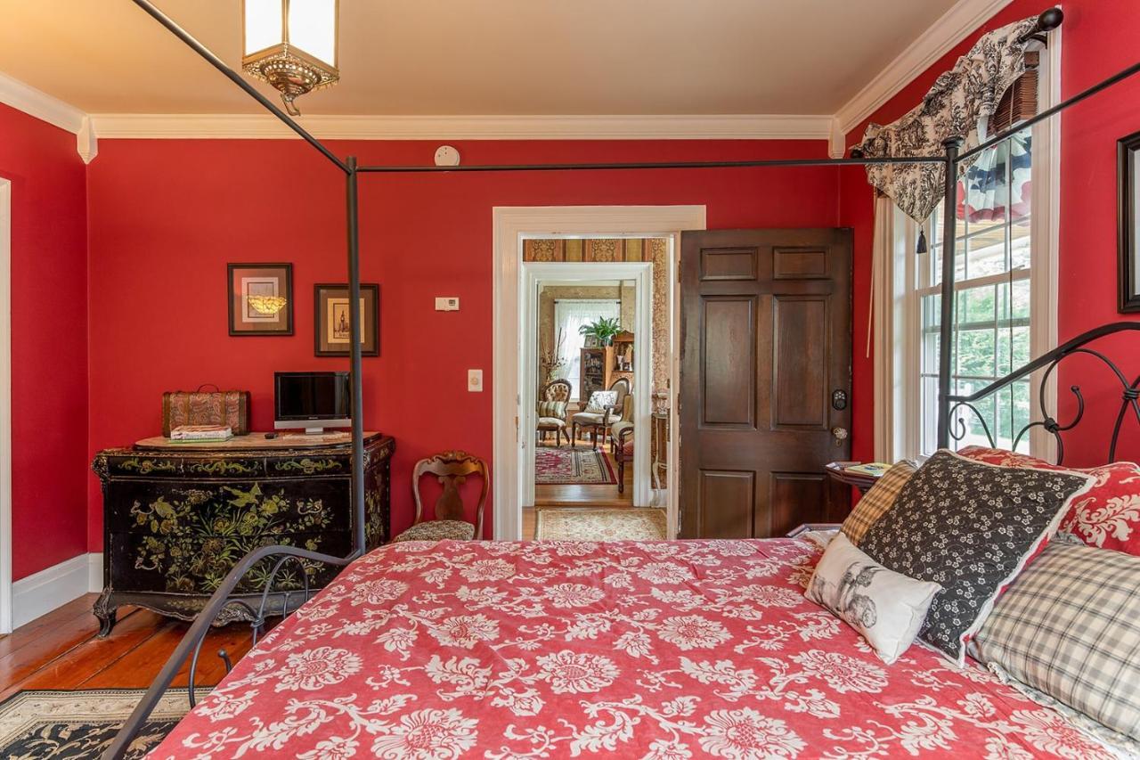 Van Winkle Inn Greenville Bagian luar foto