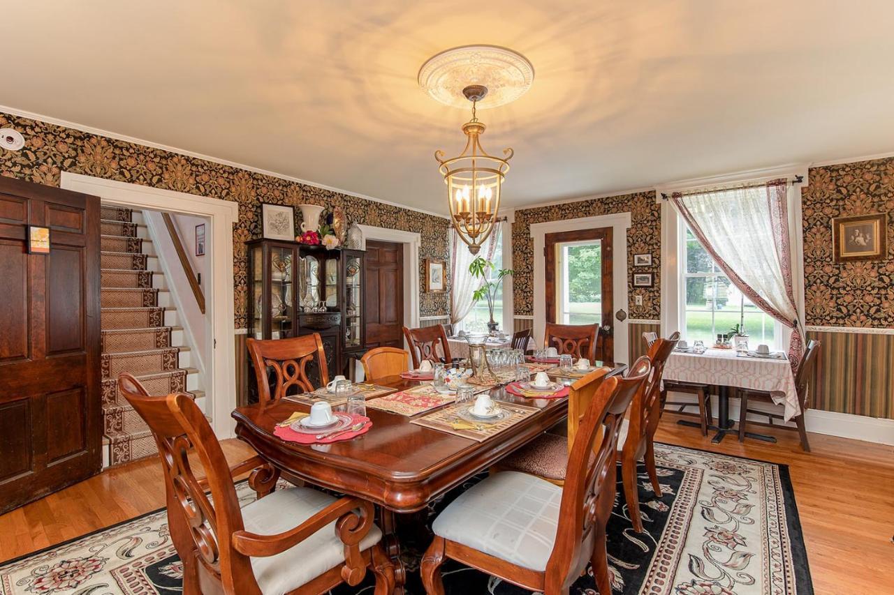 Van Winkle Inn Greenville Bagian luar foto