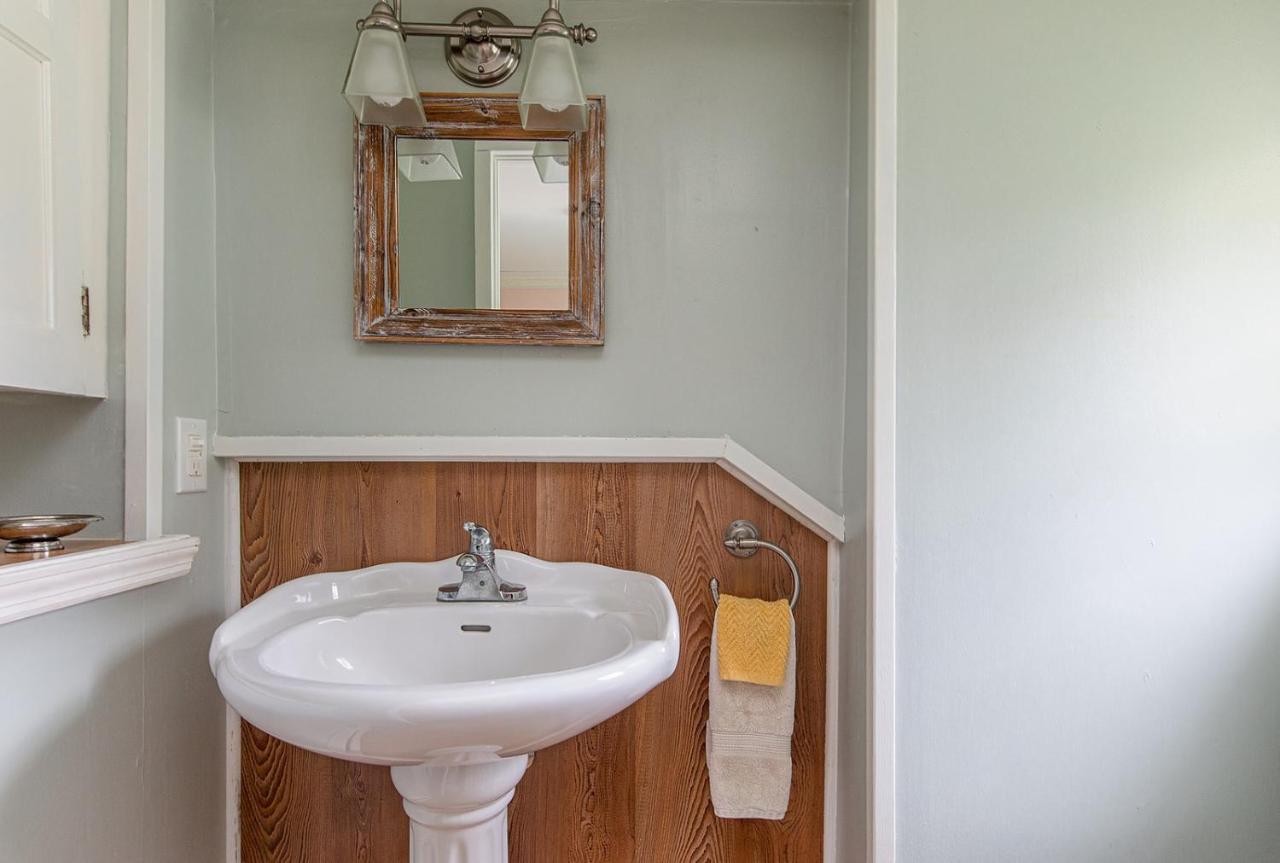 Van Winkle Inn Greenville Bagian luar foto