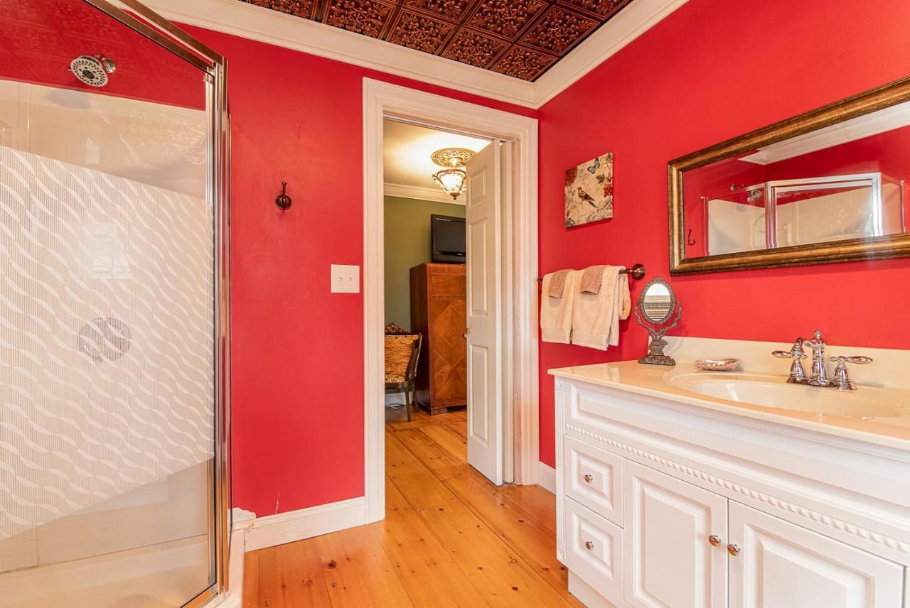 Van Winkle Inn Greenville Bagian luar foto