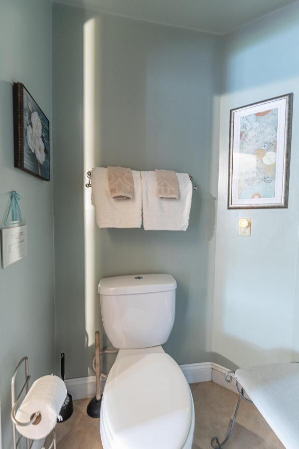 Van Winkle Inn Greenville Bagian luar foto