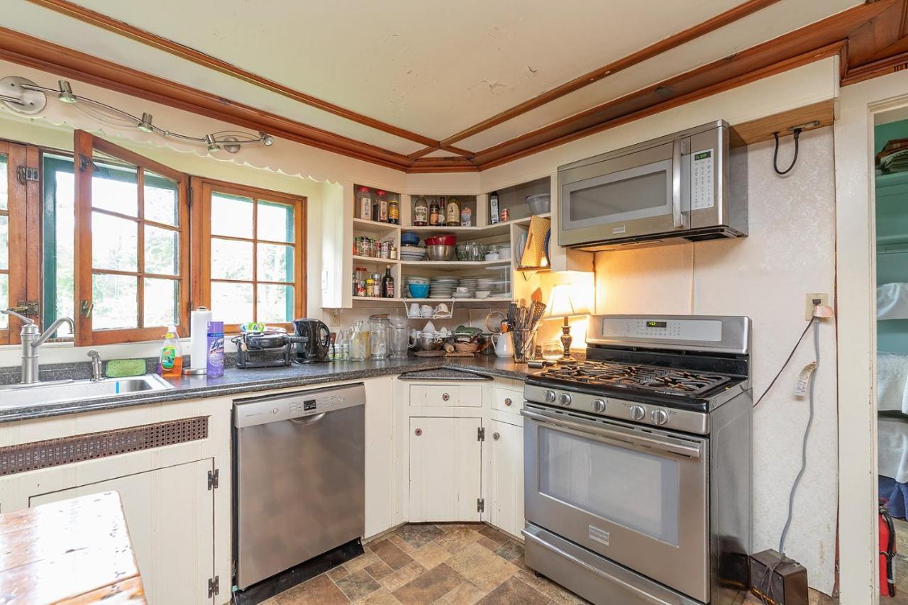 Van Winkle Inn Greenville Bagian luar foto